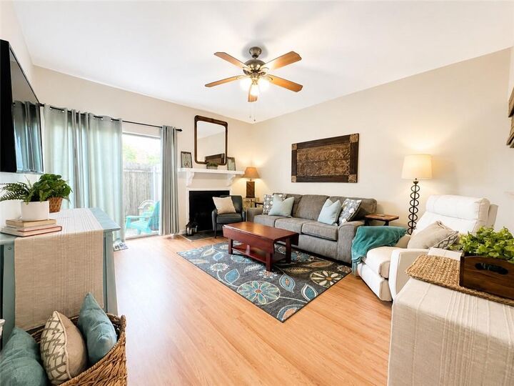 Property Photo:  2866 Steamship Circle 1A  LA 70123 