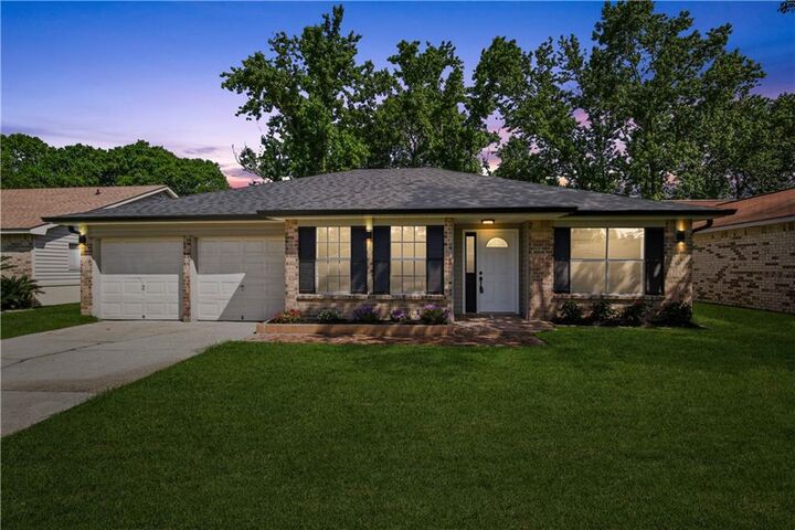 Property Photo:  1417 Admiral Nelson Drive  LA 70461 