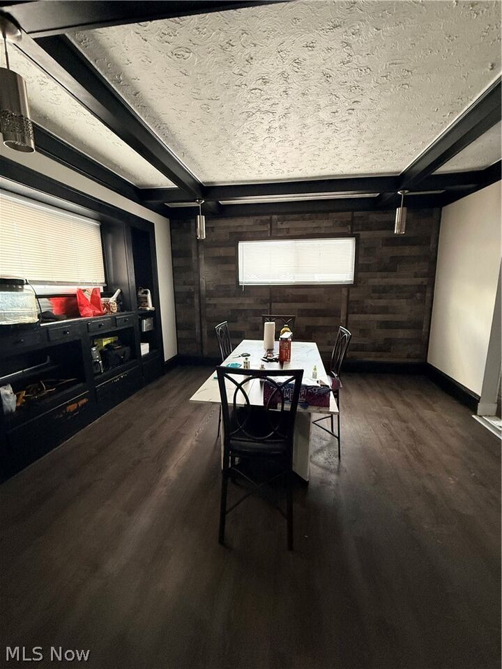 Property Photo:  894 W Exchange Street  OH 44302 
