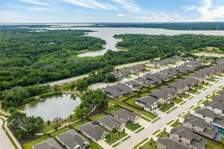 Property Photo:  4041 Kyles Landing Drive  TX 75065 