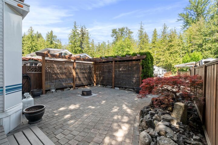 Property Photo: 1131 Pine Grove Road 48 BC V0E 1M5