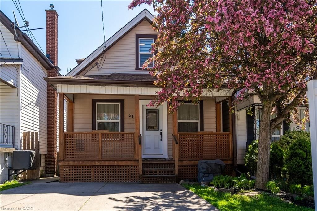 Property Photo:  51 East 23rd Street  ON L8V 2W5 