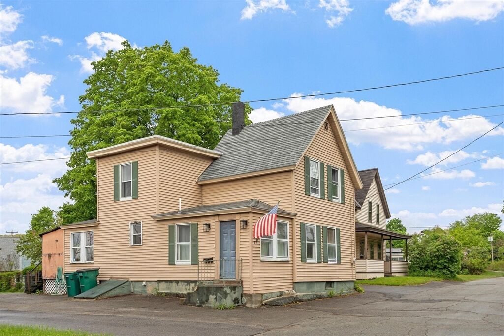 Property Photo:  77 Mack Rd  MA 01420 