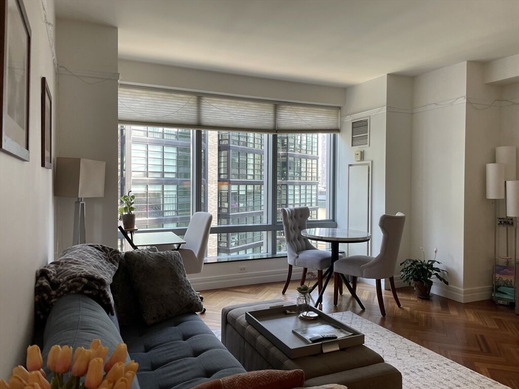 Property Photo:  1 Avery St 12E  MA 02111 