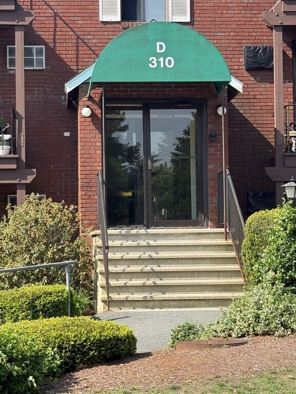 Property Photo:  310 Codman Hill Rd 34D  MA 01719 