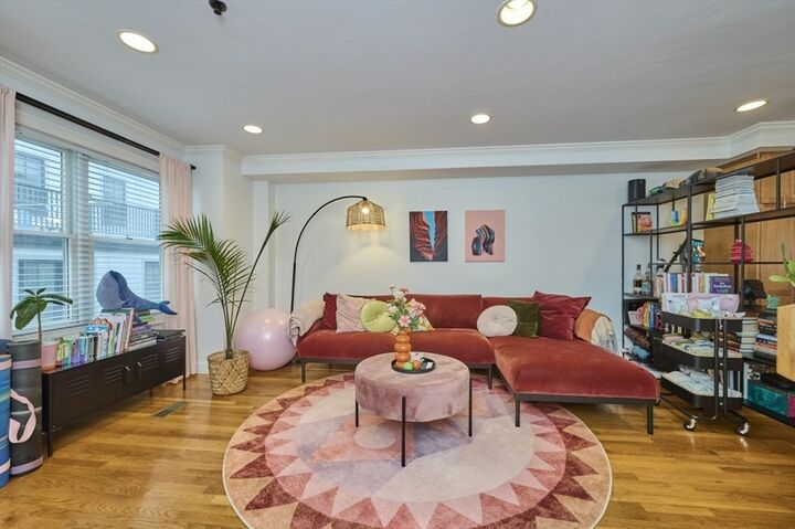 Property Photo:  99 Bolton St Th  MA 02127 
