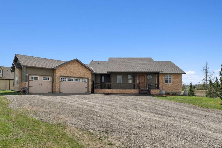 Property Photo:  394049 12 Street E  AB T1S 1A1 