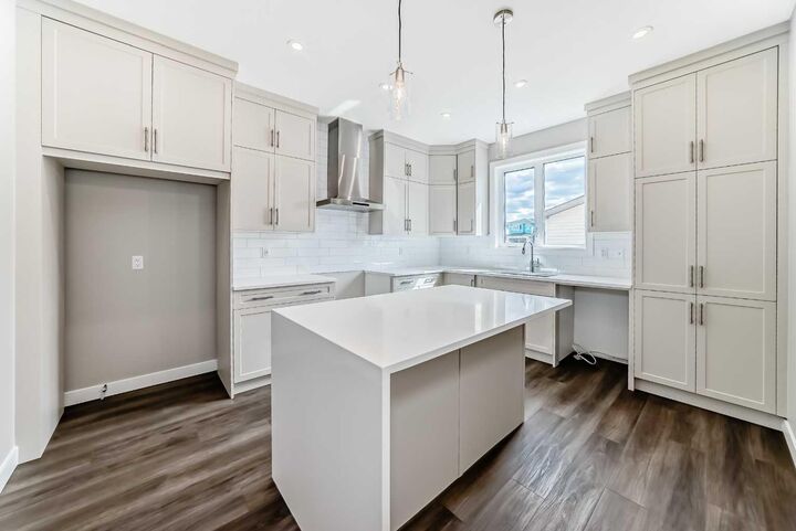 Property Photo:  5045 Harmony Circle  AB T3Z 0K5 