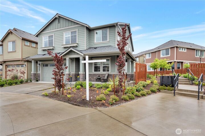 Property Photo:  1703  14th Place NE  WA 98029 