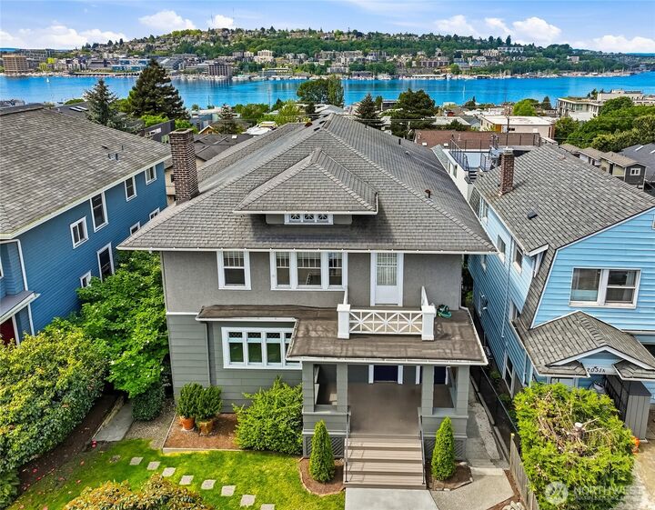 Property Photo: 2025 Boylston Avenue E WA 98102