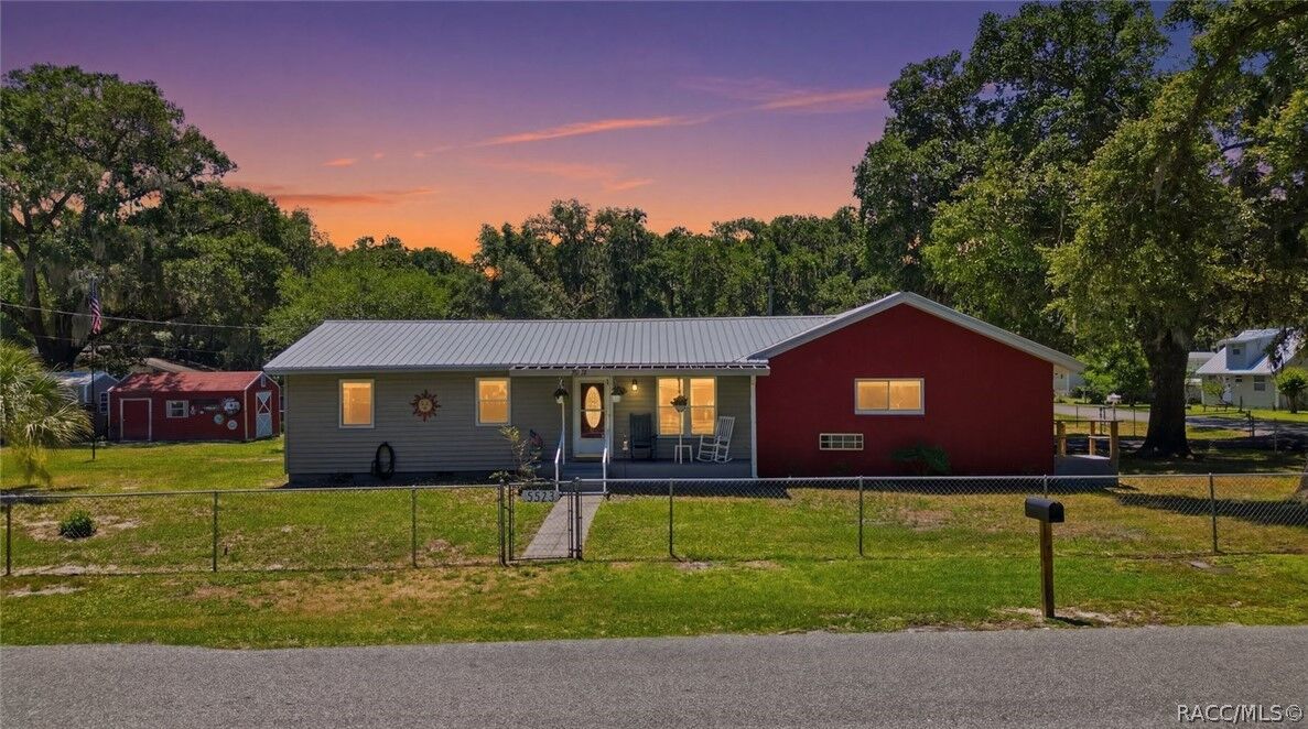 Property Photo:  5515 S Bluegill Way  FL 34436 