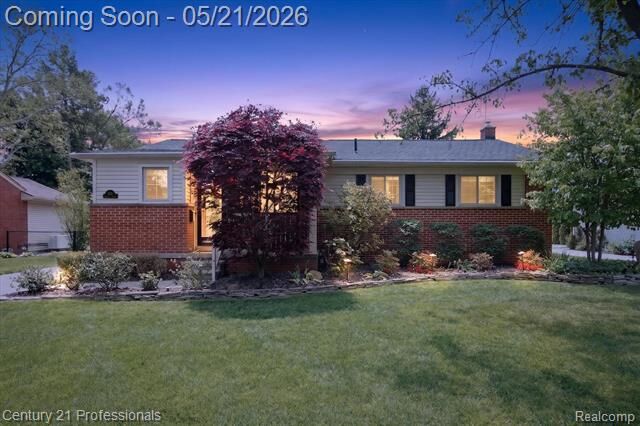 Property Photo:  635 Simpson Street  MI 48170 
