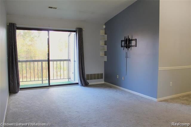 Property Photo: 42540 Lilley Pointe Drive MI 48187