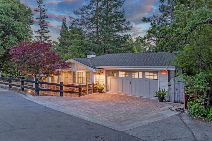 Property Photo:  63 Ridgecourt  CA 94062 