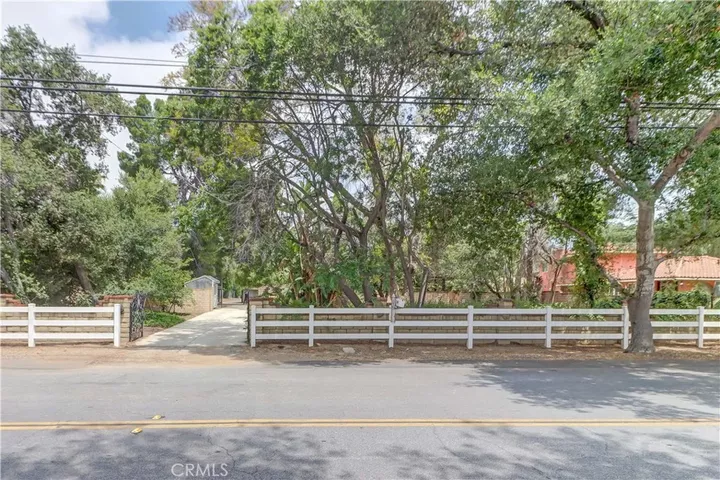 Property Photo:  435 E Baseline Road  CA 91773 