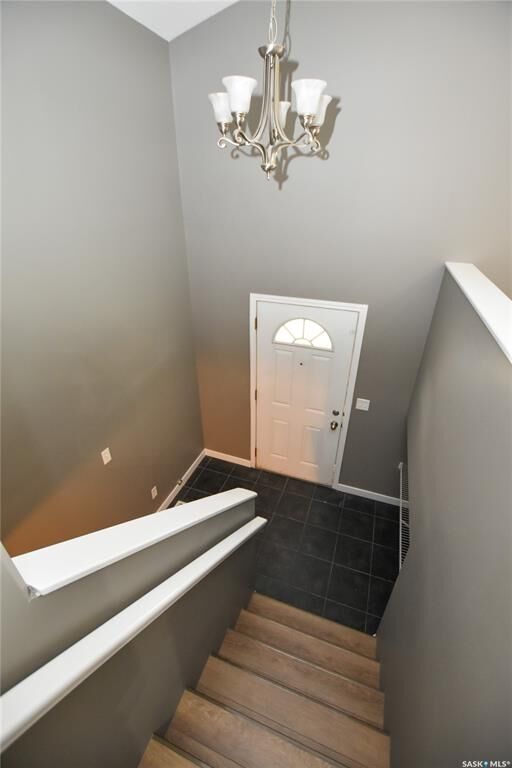 Photo de la propriété:  106 Geary Crescent  SK S7R 0B8 