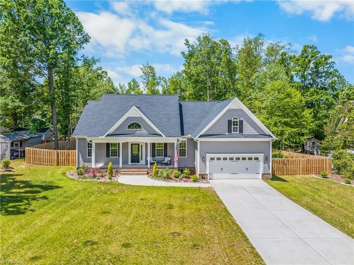 Property Photo: 1401 Ashland Drive NC 27320