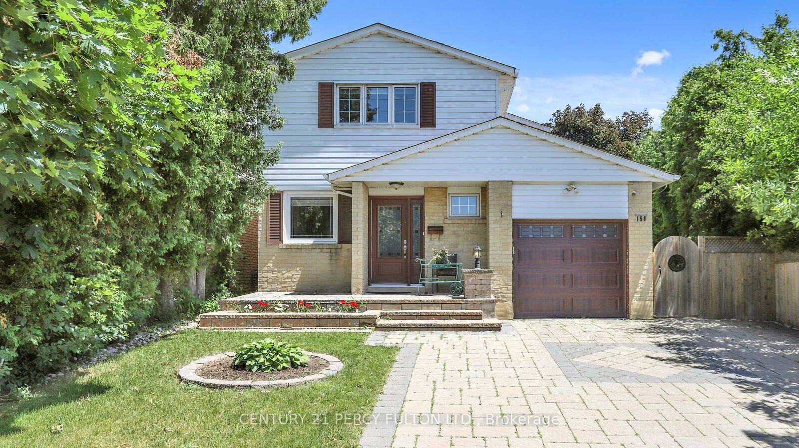 Property Photo: 158 Holm Crescent ON L3T 5J3