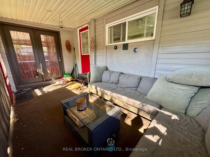 Property Photo: 580 Beaver Creek Road 243 ON N2J 3Z4