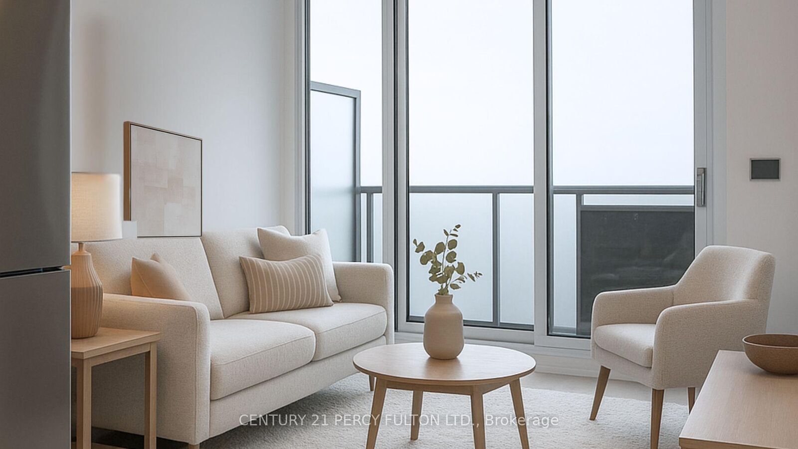 Property Photo: 2545 Simcoe Street N Ph21 ON L1H 7K4
