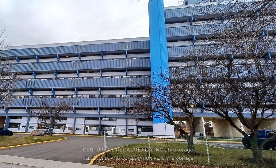 Property Photo: 4645 Jane Street 1205 ON M3N 2K9