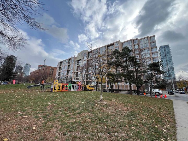 65 Scadding Avenue Ph5 — photo 1