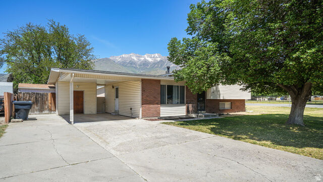 Property Photo:  385 E 1000 N  UT 84057 
