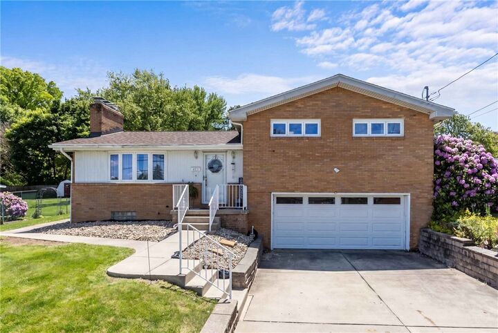 Property Photo:  103 Manchester Dr  PA 15642 