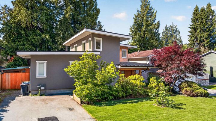 Property Photo: 2388 Patricia Avenue BC V3B 2H3