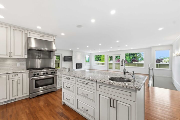 Property Photo:  21260 Douglas Avenue  BC V4R 2L5 