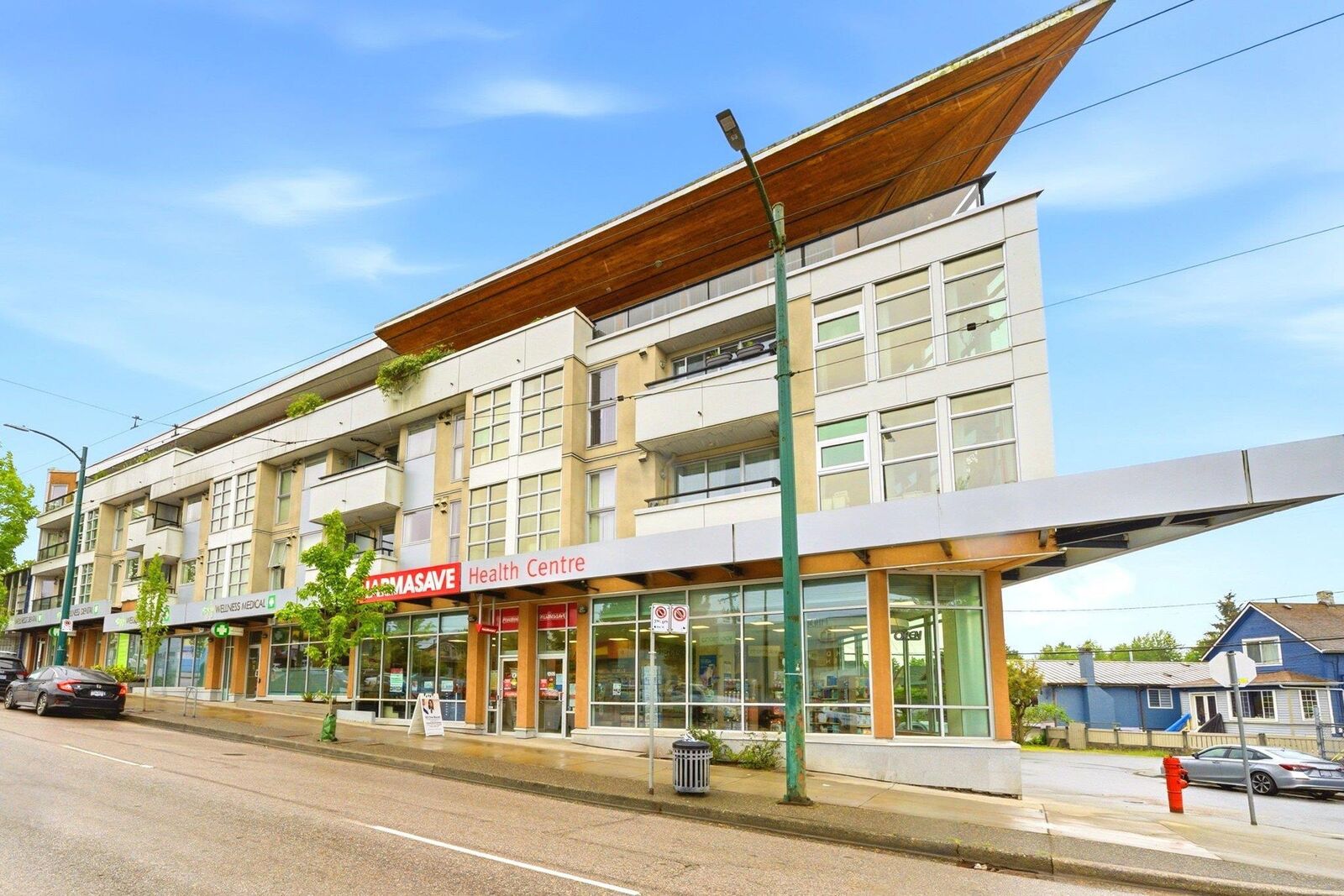 Property Photo:  4338 Commercial Street 201  BC V5N 4G6 