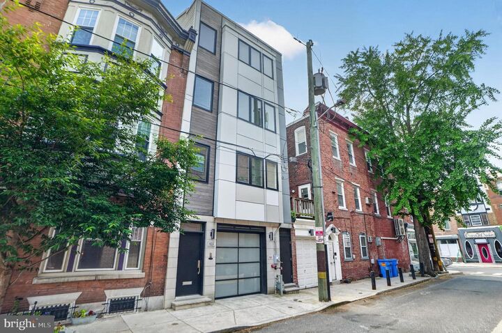 Property Photo:  432 Gaskill Street  PA 19147 