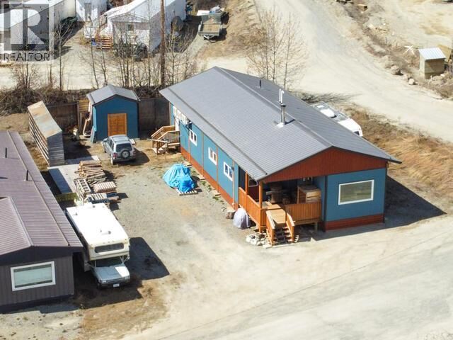 Property Photo:  1-200 Lobird Road  YT Y1A 5V3 