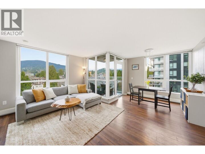 Property Photo: 135 East 17th Street 705 BC V7L 0C4