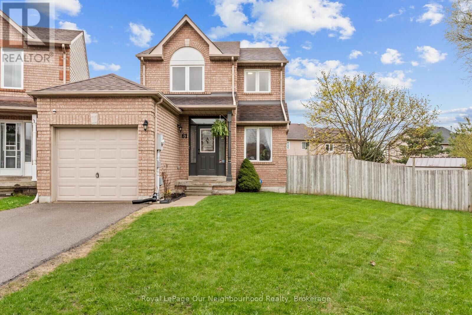Property Photo:  61 Fry Crescent  ON L1C 4Y3 