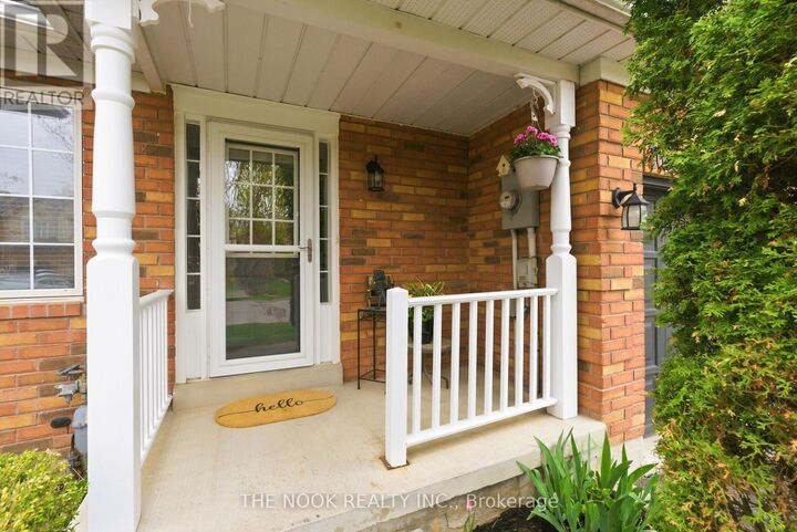 Property Photo:  1651 Woodgate Trail  ON L1G 8B5 