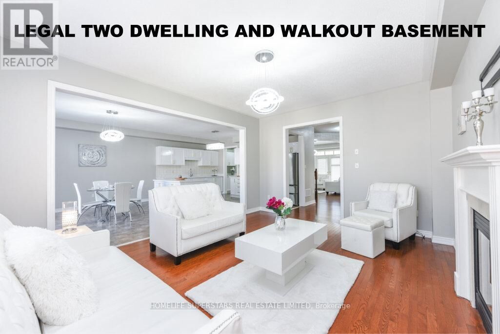 Property Photo:  5 Amy Avenue  ON L6P 3L7 
