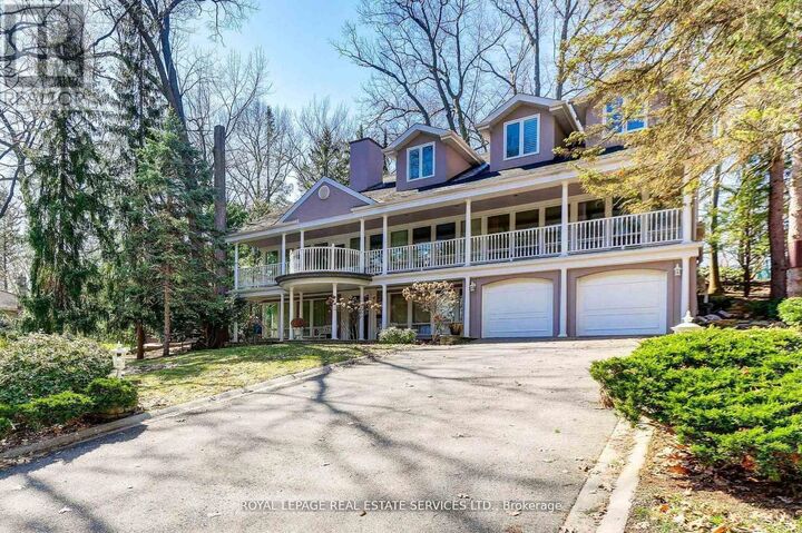 Property Photo:  32 Edenbrook Hill  ON M9A 3Z6 