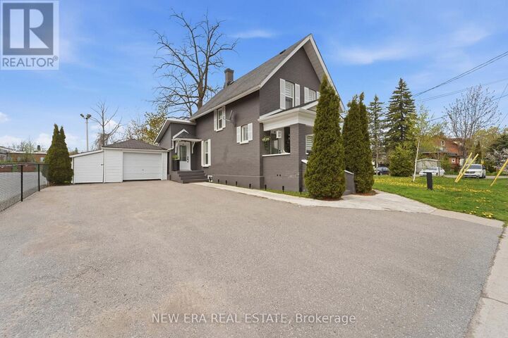 Property Photo:  11 Albert Street North  ON K9V 4J3 
