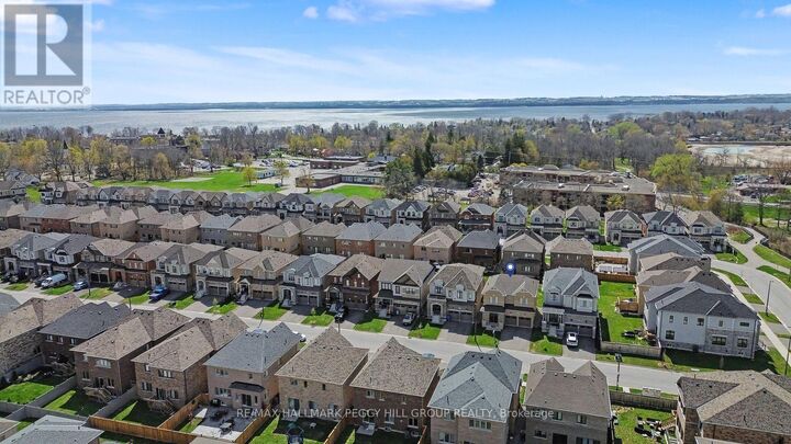 Property Photo:  34 Valleo Street  ON L4P 0K1 