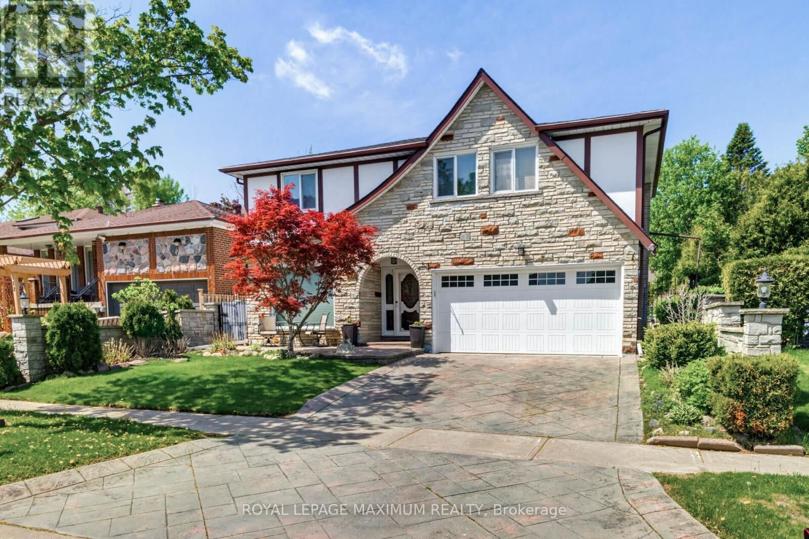 Property Photo:  124 Nortonville Drive East  ON M1G 2T8 