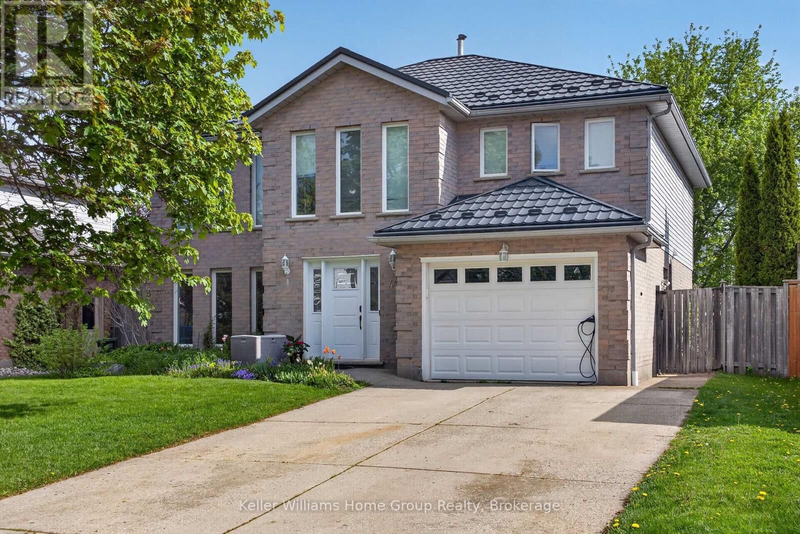 Property Photo:  42 Freshmeadow Way  ON N1K 1R9 