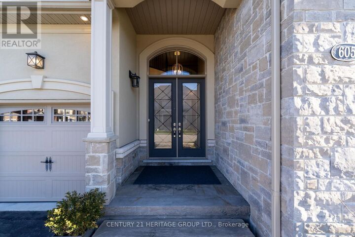 Property Photo: 605 McGregor Farm Trail ON L3X 0H6