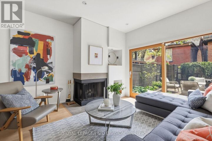 Property Photo:  11C Tranby Avenue  ON M5R 1N4 