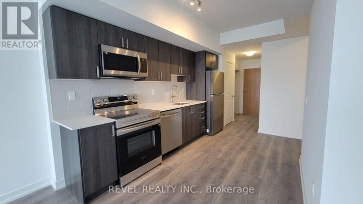 Property Photo: 1435 Celebration Drive 2312 ON L1W 0C4