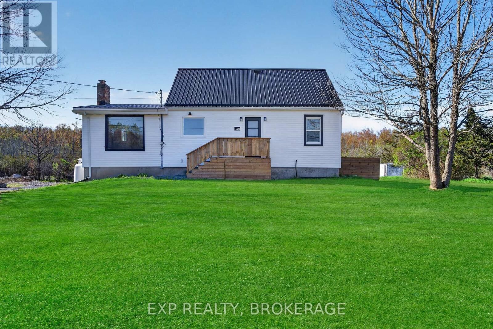 Property Photo: 1528 Enright Road ON K0K 3A0