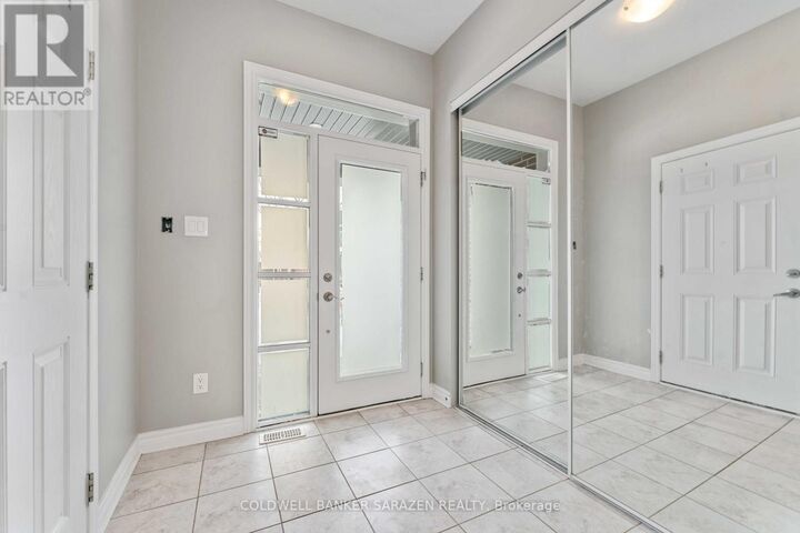 Photo de la propriété:  948 Kilbirnie Drive  ON K2J 6G2 
