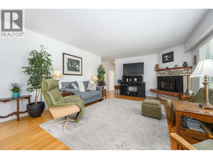 Property Photo:  957 56A Street  BC V4L 1Y6 