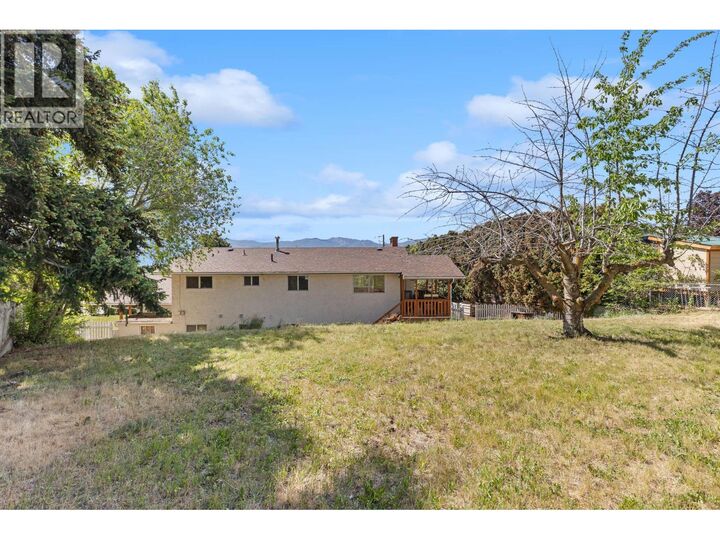 Property Photo:  928 Stevenson Road  BC V1Z 1N4 