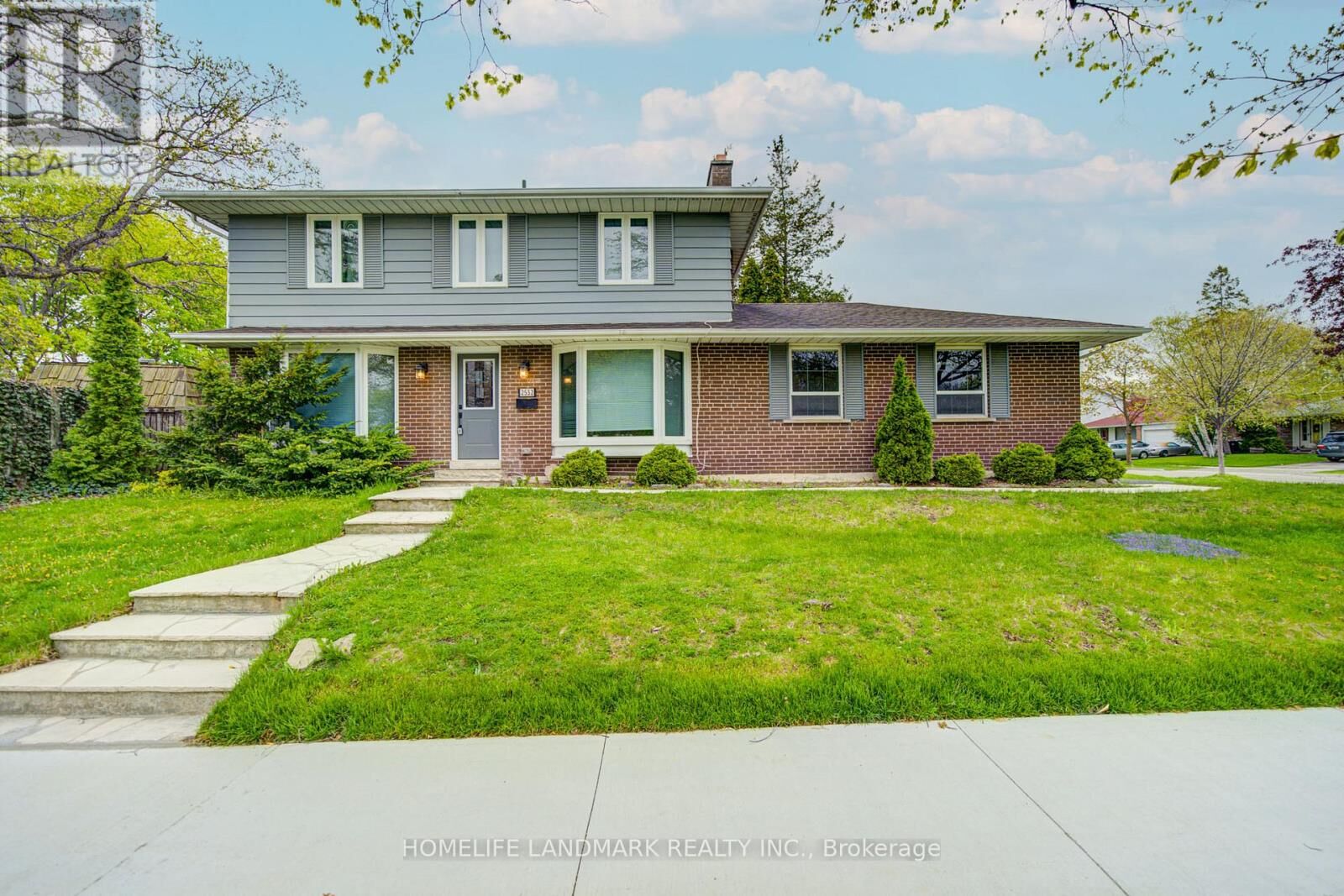 Property Photo:  2532 Renzoni Road  ON L5K 1W9 